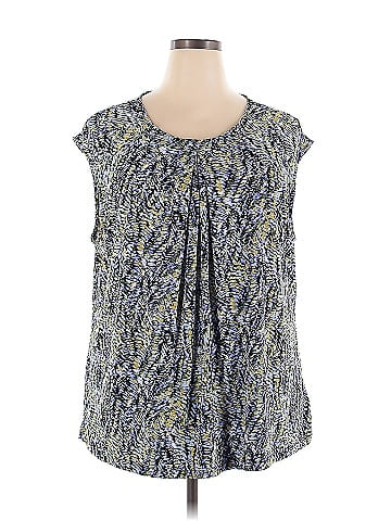 Kasper Sleeveless Blouse (view 1)