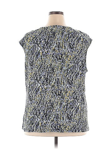 Kasper Sleeveless Blouse (view 2)