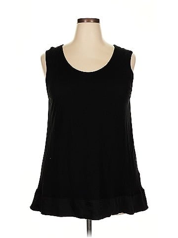 Daisy Fuentes Sleeveless T-Shirt (view 1)