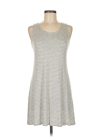 Olivia Rae Casual Dress (view 1)