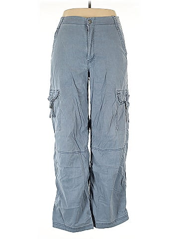 American Eagle Outfitters Cargo Pants (view 1)