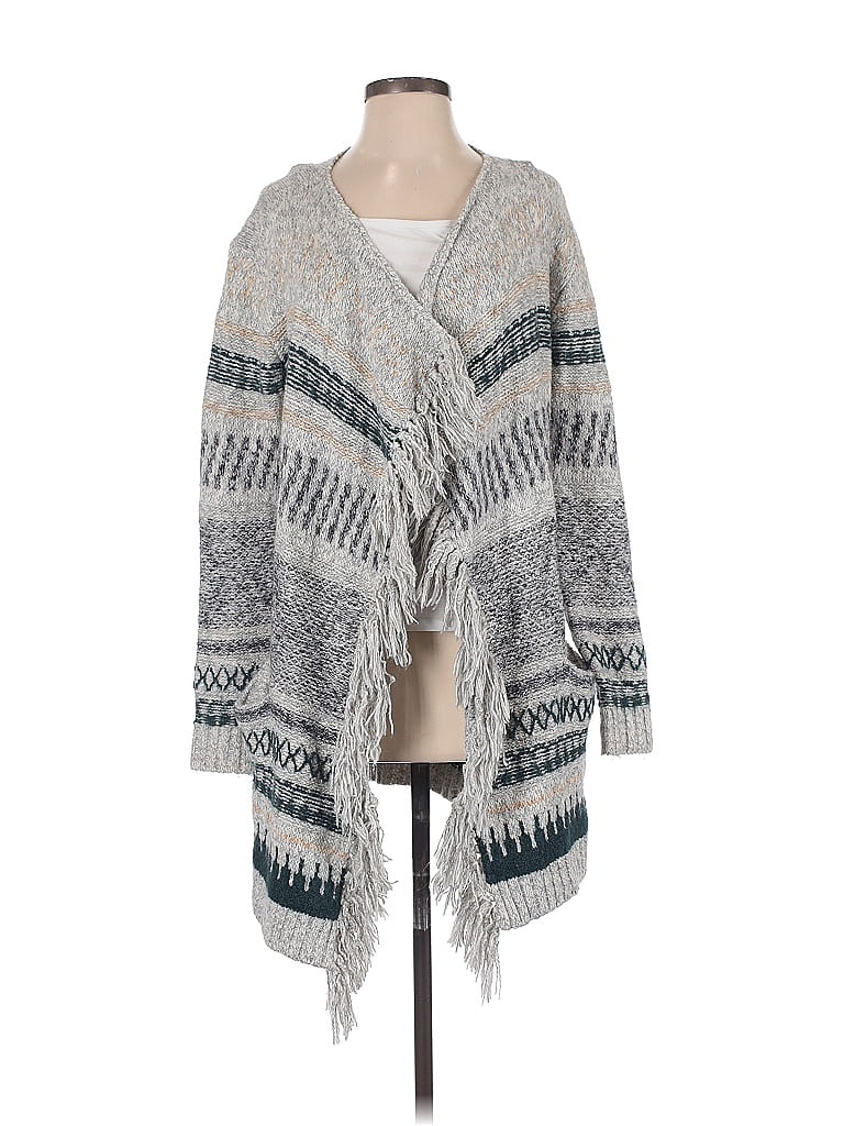 Click to view more detailed imagery on our partner's website Pre-owned Cabi Cardigan Sweater In Gray