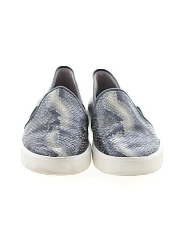 Vince. Sneakers (view 2)