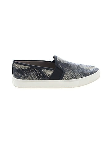 Vince. Sneakers (view 1)