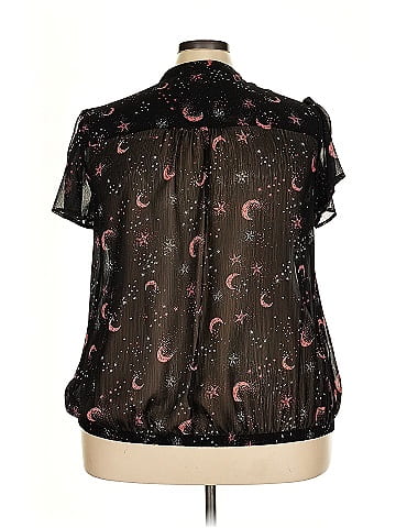Torrid Short Sleeve Blouse (view 2)