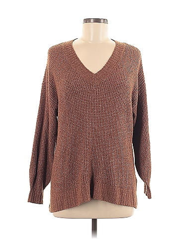 American Eagle Outfitters Pullover Sweater (view 1)