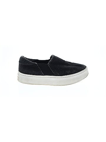 Vince. Sneakers (view 1)