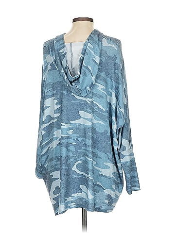 Michael Lauren Poncho (view 2)
