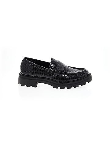 Zara Flats (view 1)