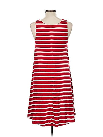 Old Navy Casual Dress (view 2)