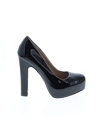 Pour La Victoire Heels (view 1)