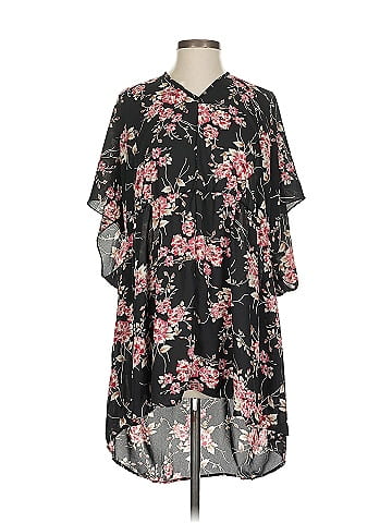 Torrid Short Sleeve Blouse (view 1)