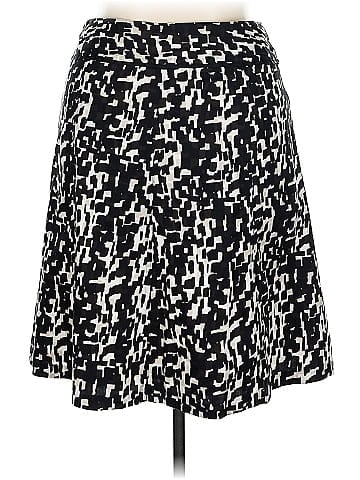 Ann Taylor LOFT Outlet Casual Skirt (view 2)