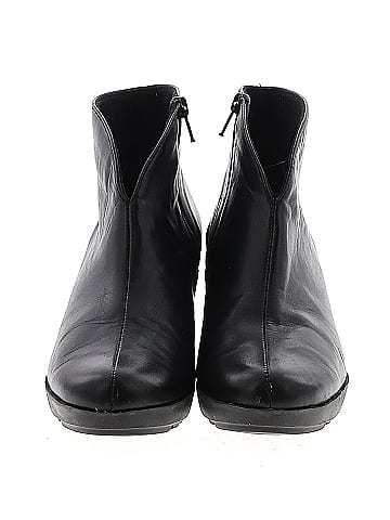 Munro American Ankle Boots (view 2)