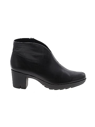 Munro American Ankle Boots (view 1)