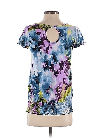 B.wear Short Sleeve Blouse (view 2)