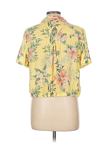 American Eagle Outfitters Short Sleeve Blouse (view 2)