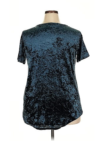 Amaryllis Short Sleeve T-Shirt (view 2)