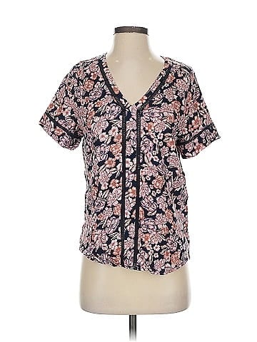 Hinge Short Sleeve Blouse (view 1)