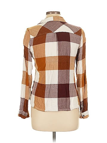 Maurices Long Sleeve Button-Down Shirt (view 2)