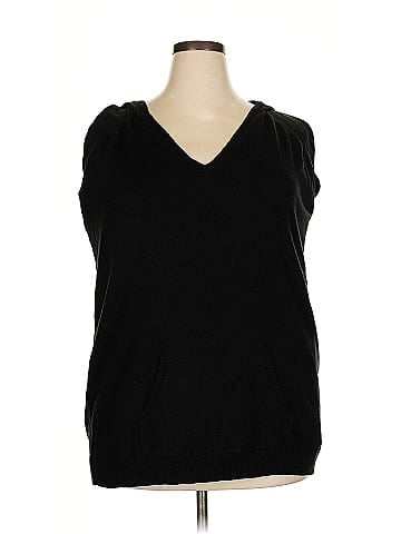 New York & Company Sweater Vest (view 1)
