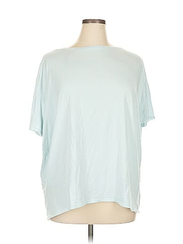 Lululemon Athletica Short Sleeve T-Shirt (view 1)