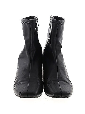Heart in D Ankle Boots (view 2)