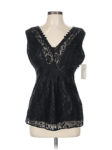 ECI Sleeveless Blouse (view 1)