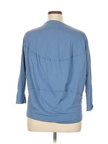 Lululemon Athletica 3/4 Sleeve T-Shirt (view 2)