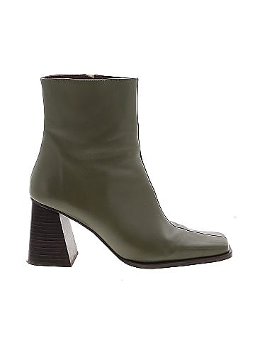 ALOHAS Boots (view 1)