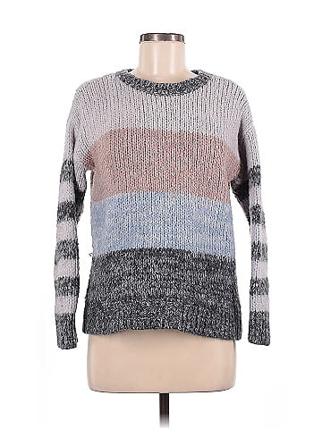 American Eagle Outfitters Pullover Sweater (view 1)