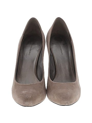 Banana Republic Heels (view 2)