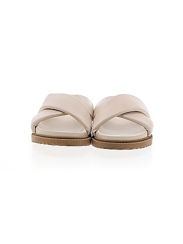 Dream Pairs Sandals (view 2)