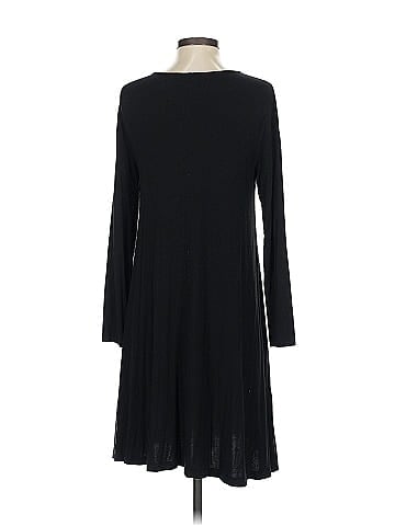 Old Navy Casual Dress (view 2)