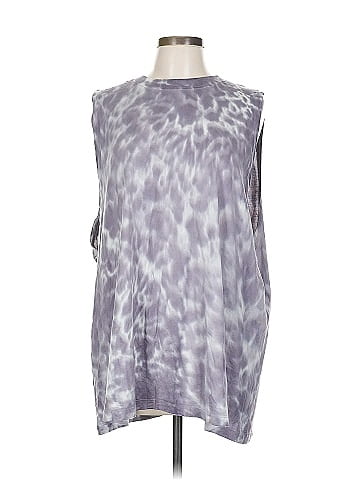 Lululemon Athletica Active T-Shirt (view 1)