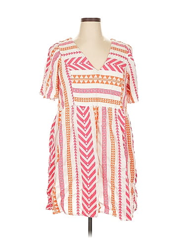 Old Navy Casual Dress (view 1)