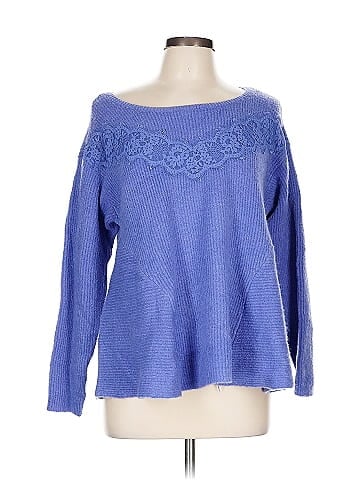Elle Pullover Sweater (view 1)