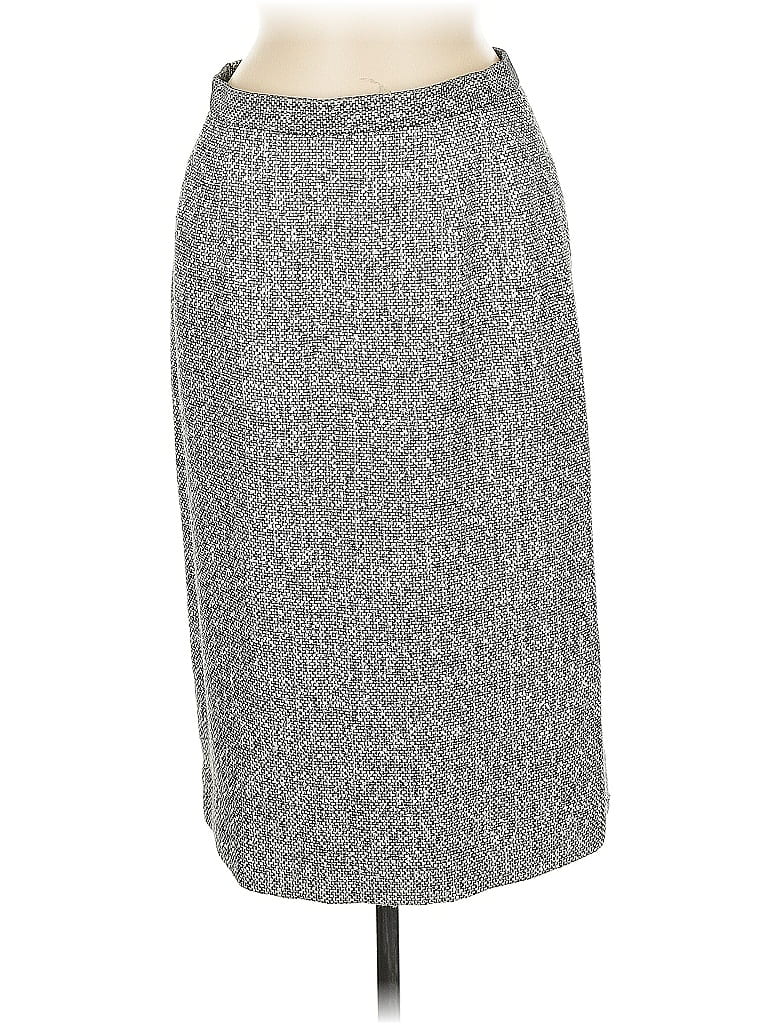 Click to view more detailed imagery on our partner's website Pre-owned Carlisle Casual Skirt In Gray