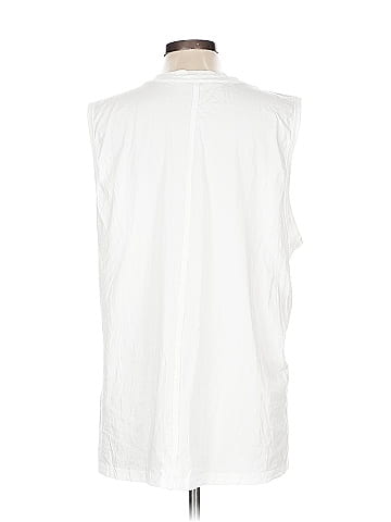 Lululemon Athletica Sleeveless T-Shirt (view 2)