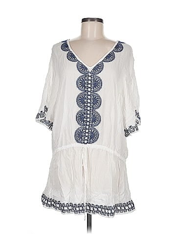 Stella & Dot 3/4 Sleeve Blouse (view 1)