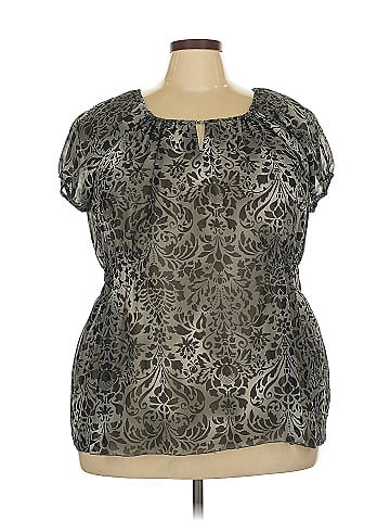 Daisy Fuentes Short Sleeve Blouse (view 1)
