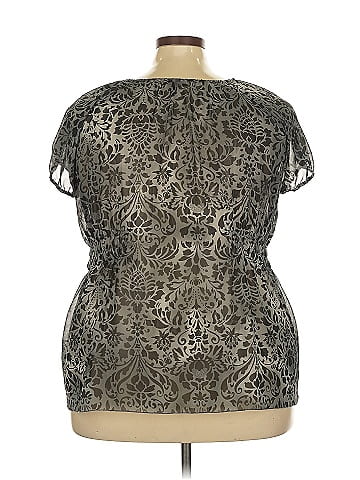 Daisy Fuentes Short Sleeve Blouse (view 2)