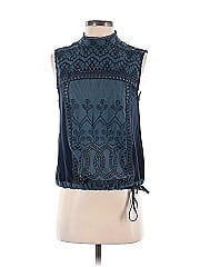 Tiny Sleeveless Blouse