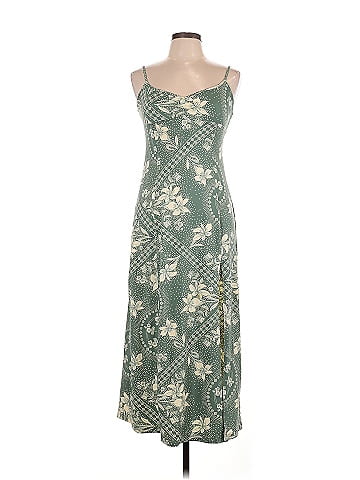 Urban Outfitters Casual Dress (view 1)