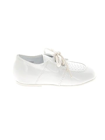 Swea Pea & Lilli Flats (view 1)