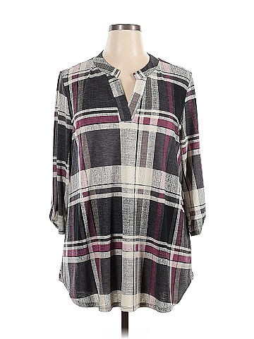 Dear Scarlett 3/4 Sleeve Button-Down Shirt (view 1)