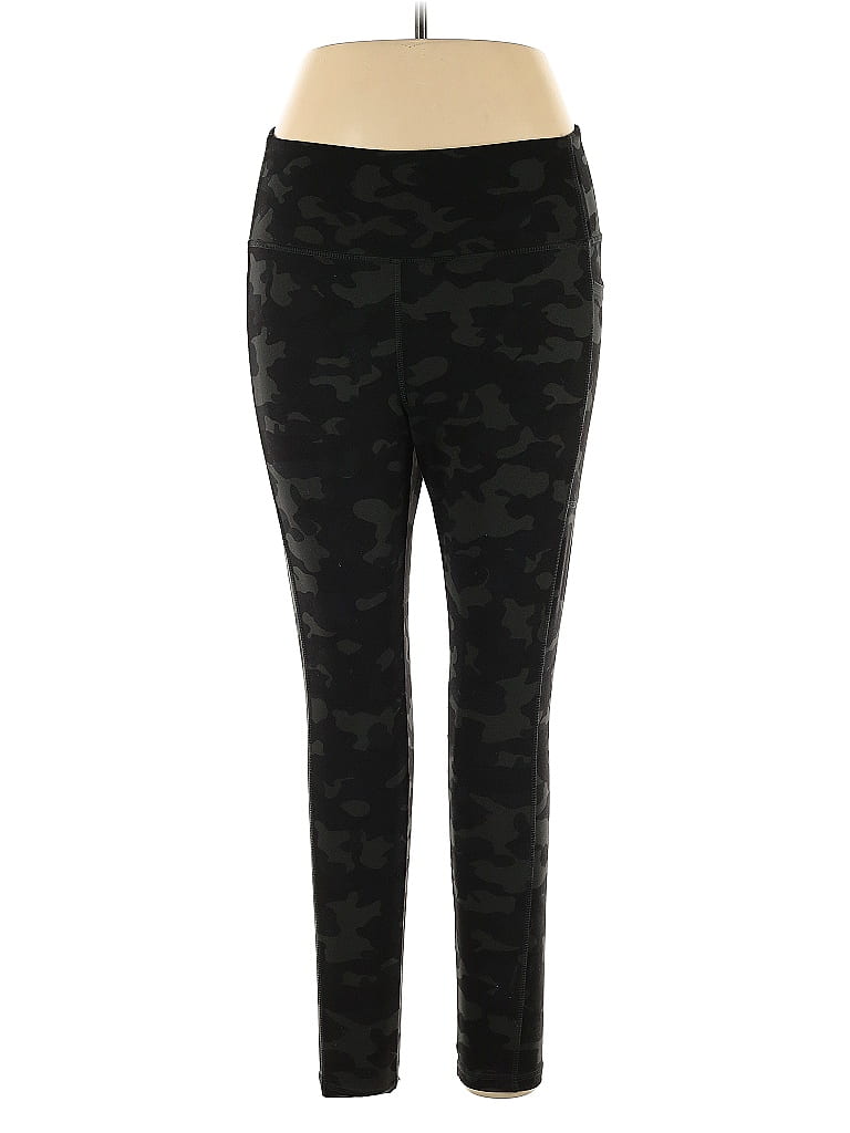 Pre-owned Danskin Active Pants In Black