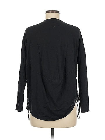 Lululemon Athletica 3/4 Sleeve T-Shirt (view 2)