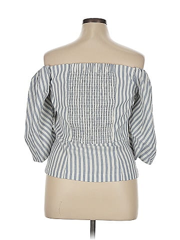 Vince Camuto 3/4 Sleeve Button-Down Shirt (view 2)