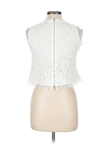Chicwish Sleeveless Blouse (view 2)